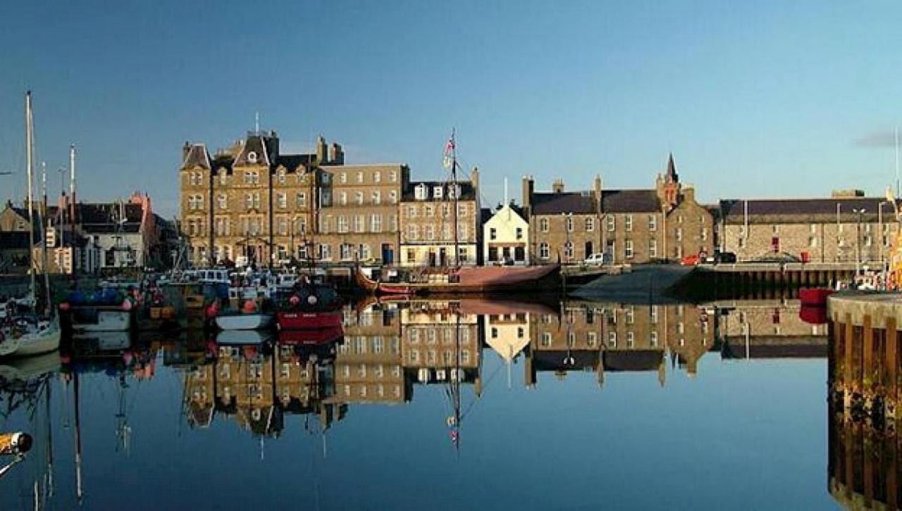 Fara 2 Room, 1 Bedroom - B&B Private Suite Kirkwall Bagian luar foto