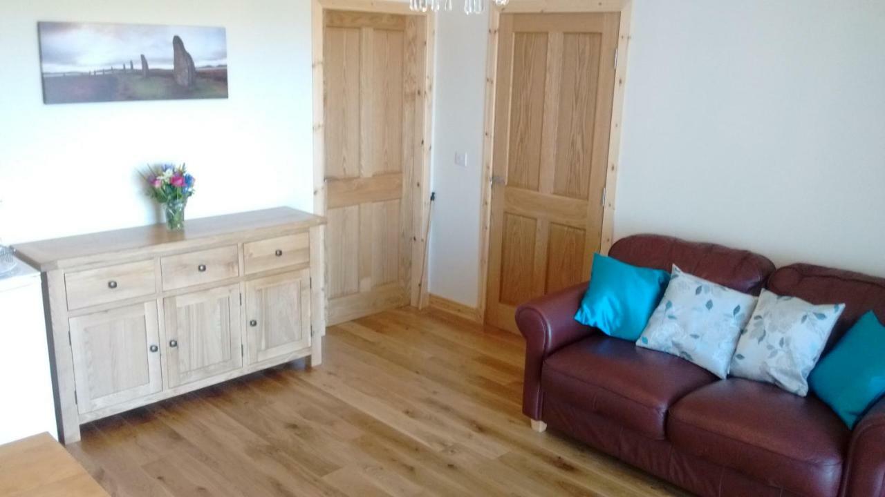 Fara 2 Room, 1 Bedroom - B&B Private Suite Kirkwall Bagian luar foto