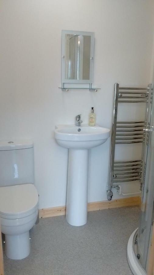Fara 2 Room, 1 Bedroom - B&B Private Suite Kirkwall Bagian luar foto