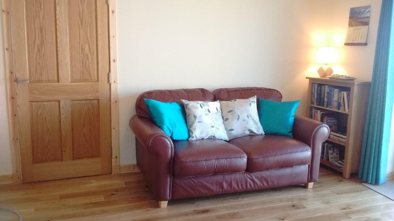 Fara 2 Room, 1 Bedroom - B&B Private Suite Kirkwall Bagian luar foto