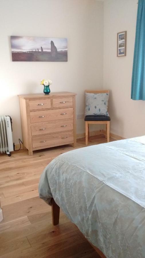 Fara 2 Room, 1 Bedroom - B&B Private Suite Kirkwall Bagian luar foto